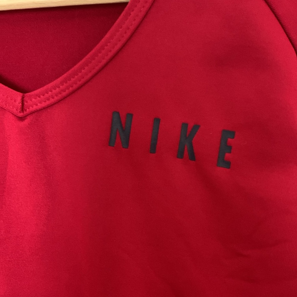Nike  Y2K Made in USA Silver label  long sleeve v-neck running shirt RARE